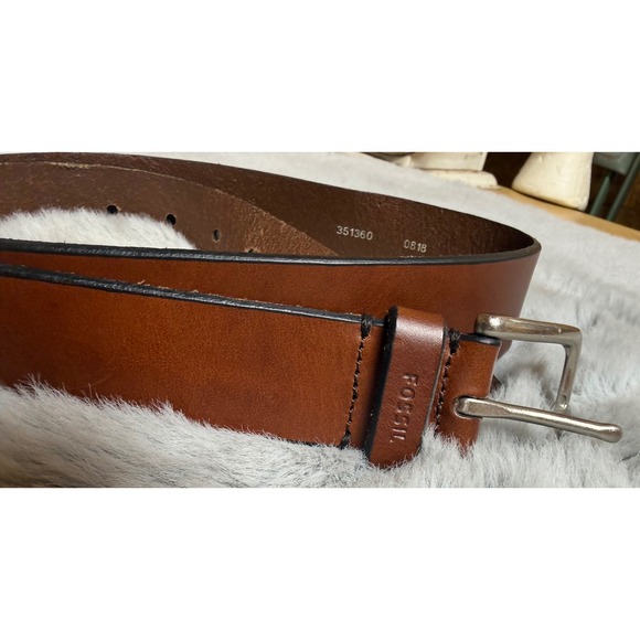 Fossil Other - Fossil Mens Brown Genuine Leather Belt Size 36 MB125220036 Silver Buckle